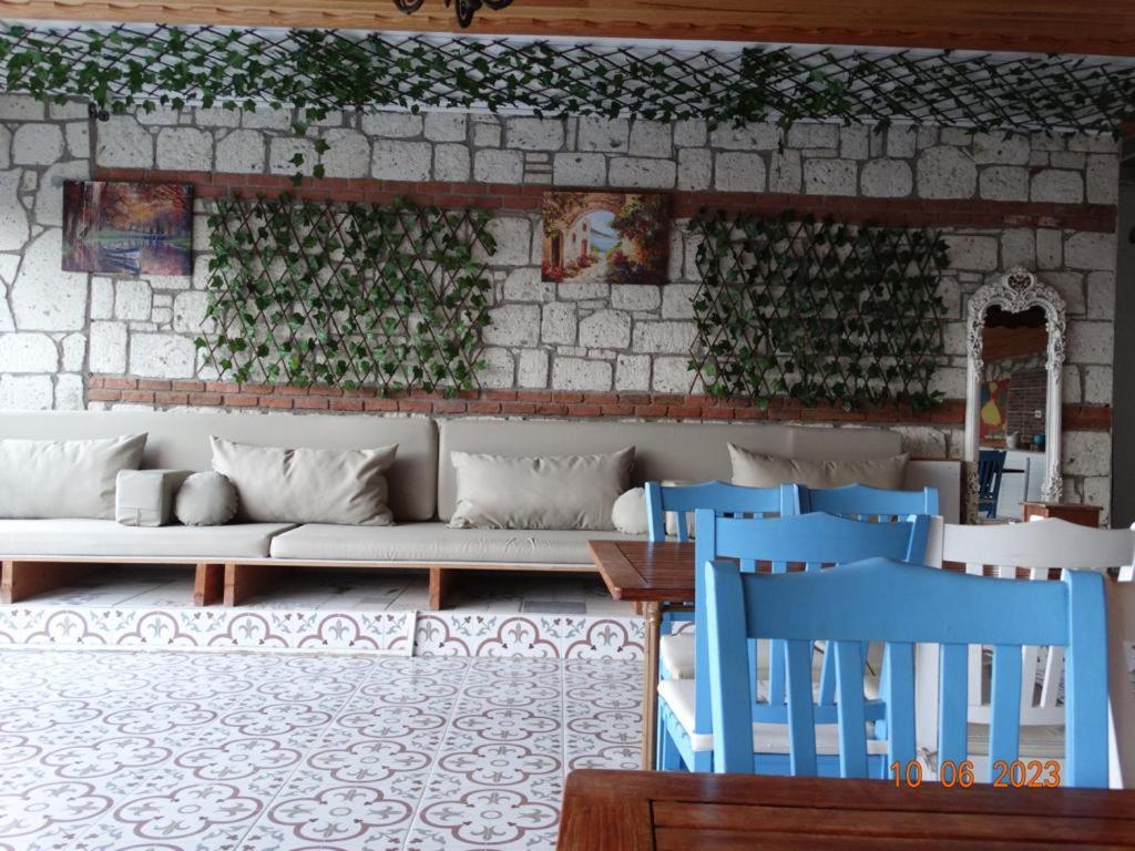 Surya Butik Hotel Алакати Екстериор снимка